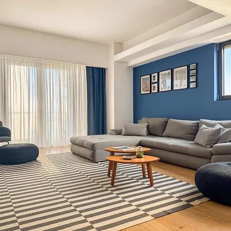 Beachfront Designer Apt, 100 Sqm, 2-bath, Huge Terrace On The Sea Shore