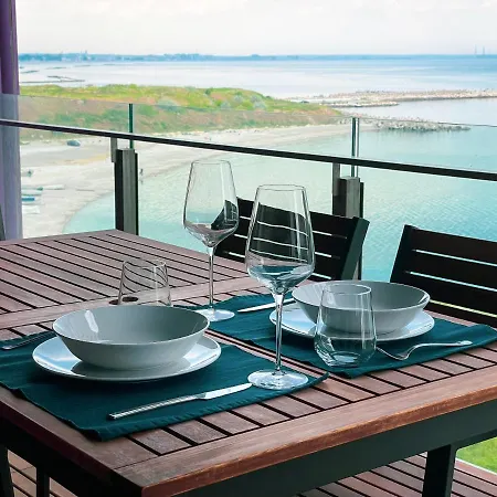 Beachfront Designer Apt, 100 Sqm, 2-bath, Huge Terrace On The Sea Shore Constanta