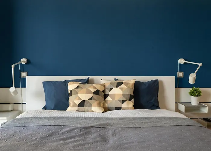 Beachfront Designer Apt, 100 Sqm, 2-bath, Huge Terrace On The Sea Shore * كونستانتا